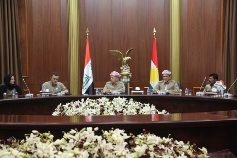 Serok Barzanî: Bêrêzî bi serweriya gelê Kurdistanê tê kirin