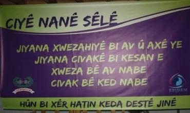 Jin li parqa qedexe bi keda destan debara xwe dikin