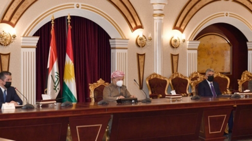 Serok Barzanî pêşwaziya wezîrên PDKê kir