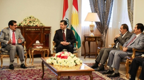 Şanda mekteb siyasiya PDKê serdana Serokwezîrê Kurdistanê kir