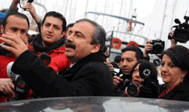 Şanda BDP li Îmralî ye