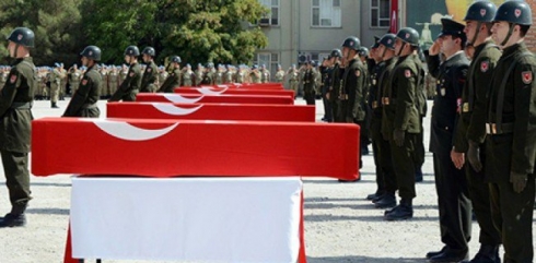 Malbatên leşkeran li dijî şer nerazîbûn nîşan da