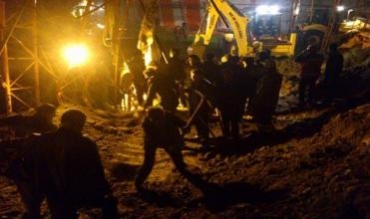 Li Şirnexê lehiyê qada fûtbolê hilweşand: 7 kes mirin