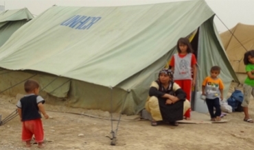 Kampa Domiz: 2 zarok dişewitin û jinek jî birîndar bûye