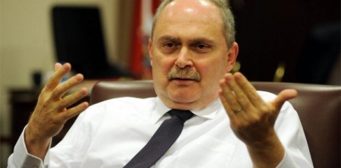 Sînîroglu: Emê li YPG’ê jî bidin