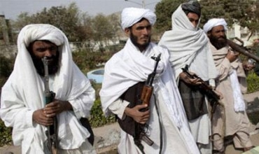 Talîbanê serê keçeke 10 salî dibire