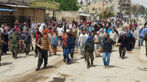 Piştî derxistina çeteyên Dîfaa El-Wetenî şênî vedigerin taxa Tey