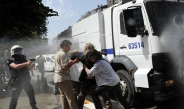 Ji ber bûyerên Taksîmê 939 kes hatin binçavkirin