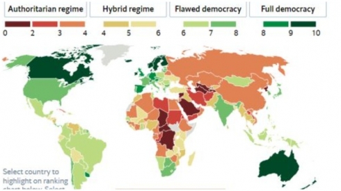 Di asta demokrasiyê de Tirkiye di rêza 110an de ye