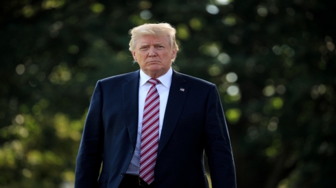 Tiramp nihênîyekê li ser çûna serbazên wan bo Suriyê aşkera dike