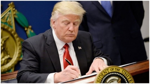 Netenyahû: Trump nexşeya nû ya Israilê imze kir