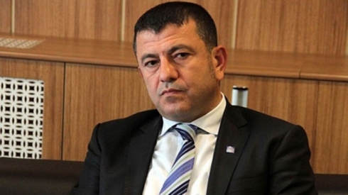 Agbaba: Siyaseta şaş ya AKPê, Tirkiye xistiye nava tundiyê