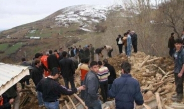 Jimara kesên di erdhejê de mirin bû 32