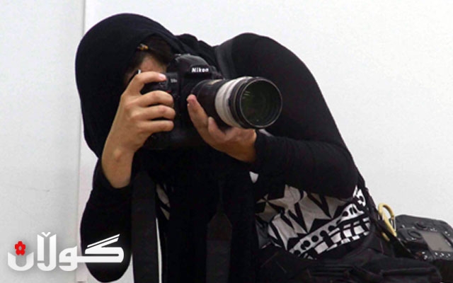 خانمە رۆژنامەنووس و میدیاكارەكانی كوردستان تاچەند رۆڵیان هەبووە و بواریان پێدراوە