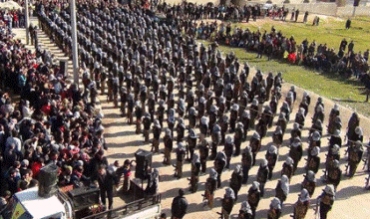 Efrîn: 13 çekdarên A.Azad hatin kuştin û tangek hate rûxandin