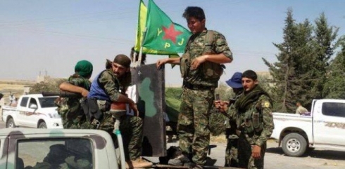 Koşka Spî pesnê YPG û YPJ dide