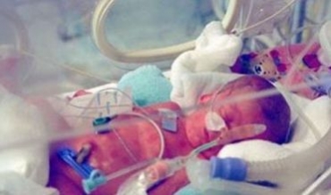 Di 9 saliya xwe de bû dayik