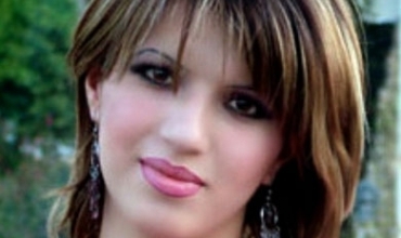 Zoya albuma xwe ya li Stenbulê tomar dike