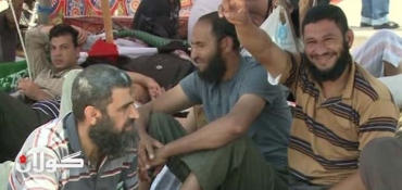 Egypt: Morsi loyalists vow to keep up 'peaceful' protest