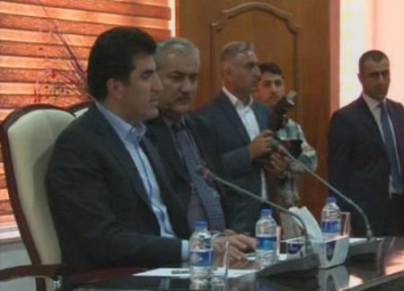 سه‌رۆك وه‌زیرانى هه‌رێم سه‌ردانى ده‌ڤه‌رى ئامێدى كرد و له‌گه‌ڵ قایمقام و به‌ڕێوه‌به‌رانى ئیدارى كۆبووه‌وه‌