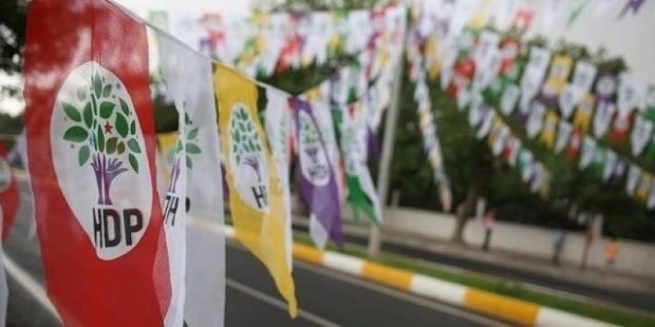 هه‌ده‌په‌ ئاهەنگێكی گه‌وره‌كه‌ له‌ ئیسته‌نبۆڵ ده‌كات