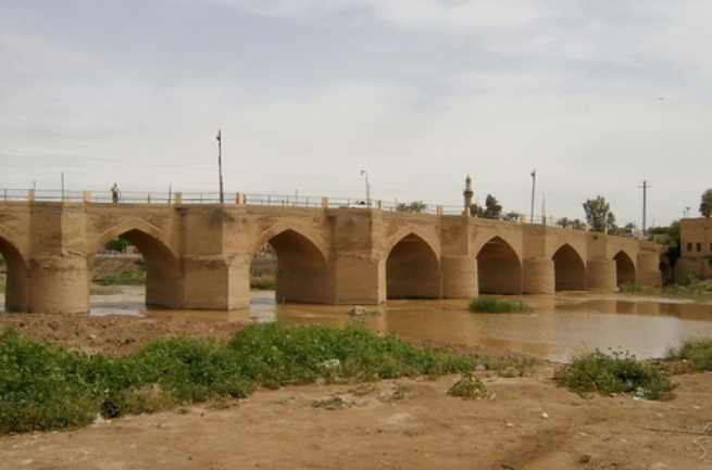 خانەقین.. ئاوارەیەکی عەرەب ھەوڵی خۆکوشتنی دا
