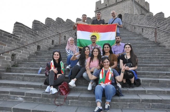 کۆمپانیایەکی بواری ئەلکترۆنی گەشتێک بە قوتابیانی زانکۆکانی کوردستان دەکات  