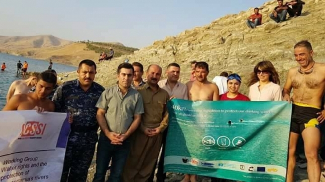 3 هاووڵاتى به‌مه‌له‌كردن له‌ ڕانیه‌وه‌ پەڕینەوە دوكان