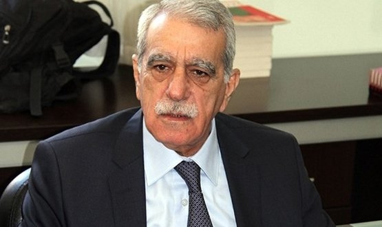 ئه‌حمه‌د تورك بۆ زیندانێكی دیكه‌ گواسترایه‌وه‌
