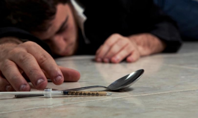 سەنتەرێک بۆ چاودێری و چارەسەری ئاڵوودەبوانی دەکرێتەوە