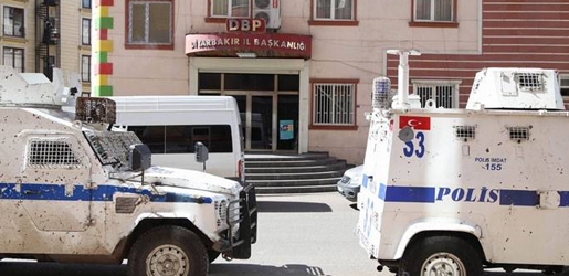 پۆلیسی توركیا 55 ئه‌ندامی ده‌به‌په‌و هه‌ده‌په‌ی ده‌ستگیركرد 