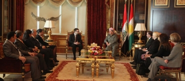 سه‌رۆكی هه‌رێمی كوردستان پێشوازی له‌ شاندێكی په‌رله‌مانتارانی سوید ده‌كات