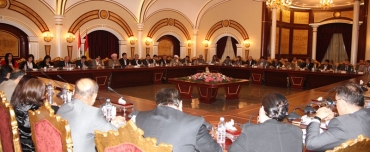 سه‌رۆكی هه‌رێمی كوردستان له‌گه‌ڵ نوێنه‌رانی هه‌رێمی كوردستان له‌ ئه‌نجومه‌نی نوێنه‌ران و حكومه‌تی عیراقی فیدراڵ كۆده‌بێته‌وه‌