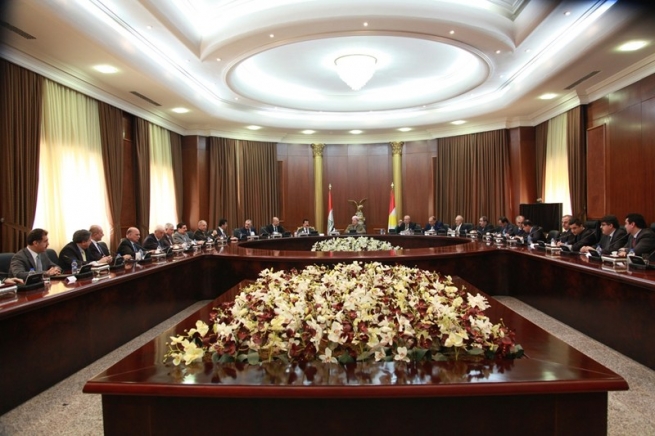 راگه‌یه‌نراوی كۆبوونه‌وه‌ی سه‌رۆكی هه‌رێمی كوردستان له‌گه‌ڵ نوێنه‌رانی فراكسیۆنه‌ كوردستانیه‌كان له‌ حكوومه‌تی فیدراڵ و ئه‌نجومه‌نی نوێنه‌رانی عێراق