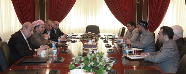 سەرۆكی كوردستان لەگەڵ لیژنەی گەڵاڵەكردنی هەڵوێستی هەرێم سەبارەت بە كێشەكانی نێوان بەغدا و هەرێم كۆبۆوە