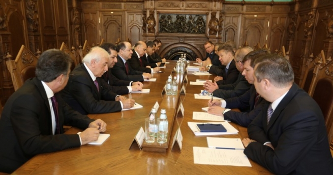 به‌ به‌شداری سه‌رۆكی هه‌رێمی كوردستان كۆنگره‌ی سان پێترسبێرگی ئابووری نێوده‌وڵه‌تی له‌ رووسیا ده‌ستیپێكرد