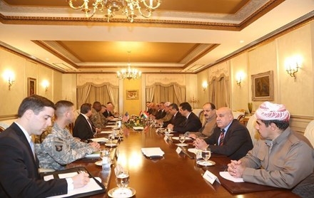 سەرۆكی هەرێمی كوردستان پێشوازی لە فەرماندەی فەرماندەیی ناوەندیی هێزەكانی ئەمەریكا كرد