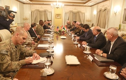 سەرۆكی هەرێمی كوردستان لەگەڵ فەرماندەی فەرماندەیی ناوەندی هێزەكانی ئەمەریكا كۆبۆوە