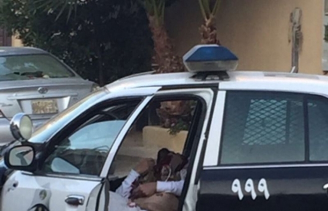 . لە سعودیە پۆلیسێک دوو تیرۆریستی مەترسیدار دەکوژێت