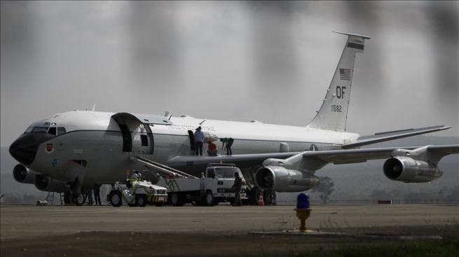 ئه‌نده‌نوسیا... فڕۆکەیەکی سەربازی ئەمریکی بەناچاری نیشتەوە