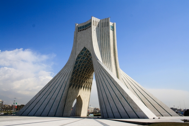 پاڵێوراوێکی سەرۆکایەتیی ئێران داوای گەشتیاری حەڵاڵ دەکات