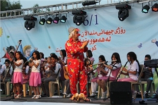 منداڵێک لە کاتی چوون بۆ ئاهەنگی رۆژی جیهانی منداڵان لە کەلار گیانی لە دەستدا