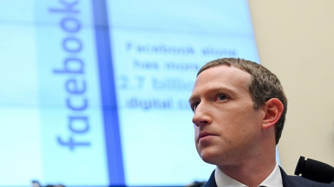 زوكربێرگ: ئه‌كاونته‌كانی تره‌مپ له‌ فه‌یسبووك و ئینستاگرام تا ده‌ستبه‌كاربوونی بایدن راده‌گیرێن