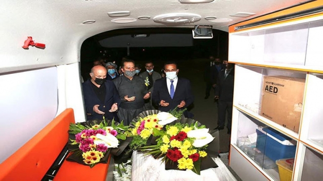 تەرمی نوسەر و مێژوونوسی کورد (کەمال مەزهەر) گەیشتە هەولێر