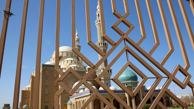 ده‌رگای مزگه‌وته‌كان ده‌كرێته‌وه‌.. بڕیاره‌كانی وه‌زاره‌تی ئه‌وقاف له‌ مانگی ره‌مه‌زاندا