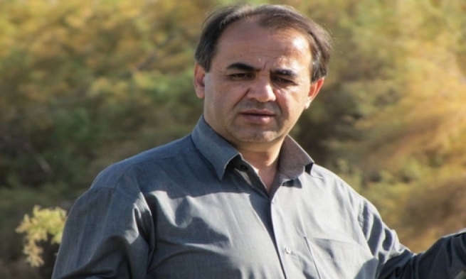 ڕۆژنامەنووس و چالاکوانێک دەستگیر کرا