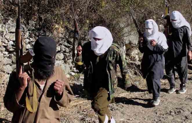 چوارده‌ توندڕه‌وى پاكستانى له‌ موسڵ ده‌كوژرێن