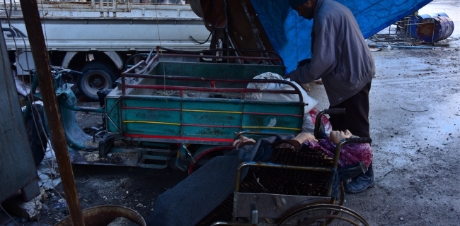 بەوێنەوە... دایكێكی حه‌له‌بی به‌ر له‌ دۆزینەوە حه‌فت منداڵه‌كه‌ی دەمرێت 