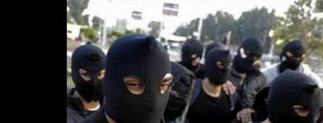 خورماتوو.. 9 هاووڵاتى عه‌ره‌ب ڕفێندران