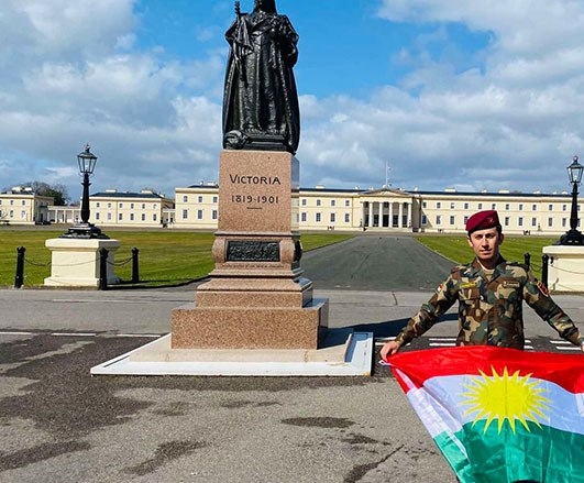 یه‌كه‌م پێشمه‌رگه‌ی كوردستان بڕوانامه‌ی ماسته‌ری له‌‌ ئه‌كادیمیای شاهانه‌ی به‌ریتانیای به‌ده‌ستهێنا